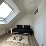 Dachwohnung Mit Blick Nach Basel *